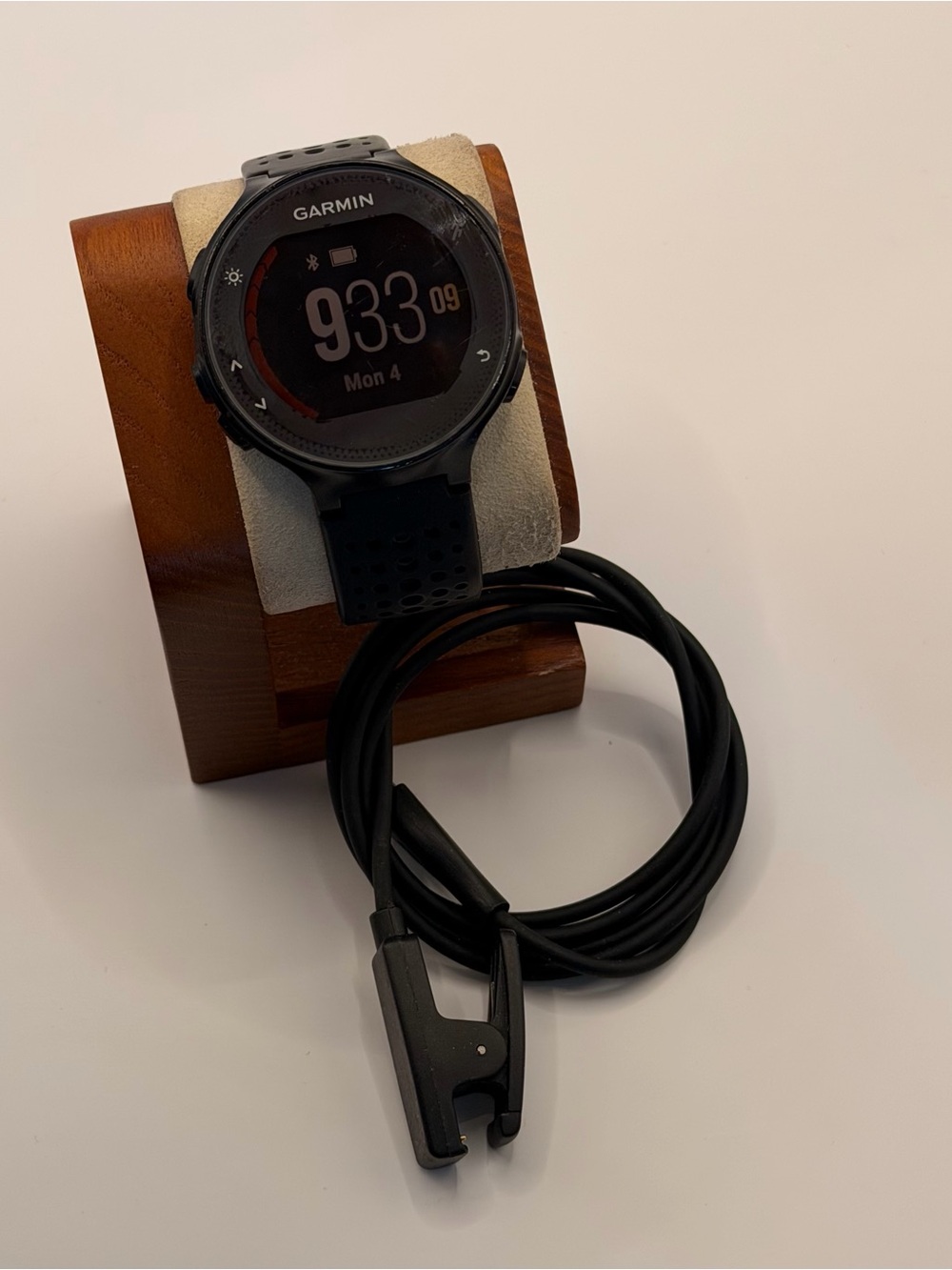 Garmin Forerunner 235, Tested, Charger Included, Running Watch, Smartwatch